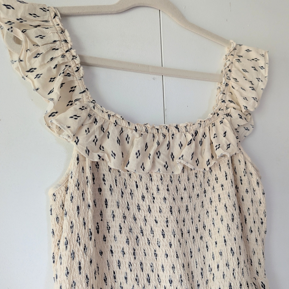 Old Navy Cream Maxi Dress - Picture 2 of 6
